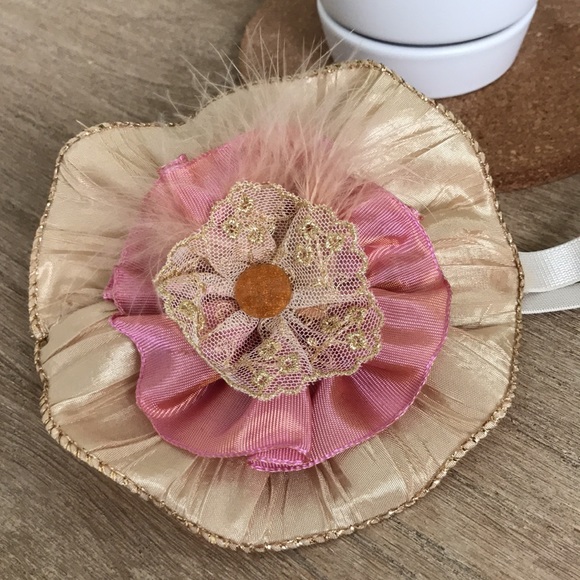 Fancy and beautiful handmade headband. - Picture 4 of 5